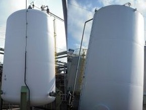 お客様の声　伏見製薬　タンク2基